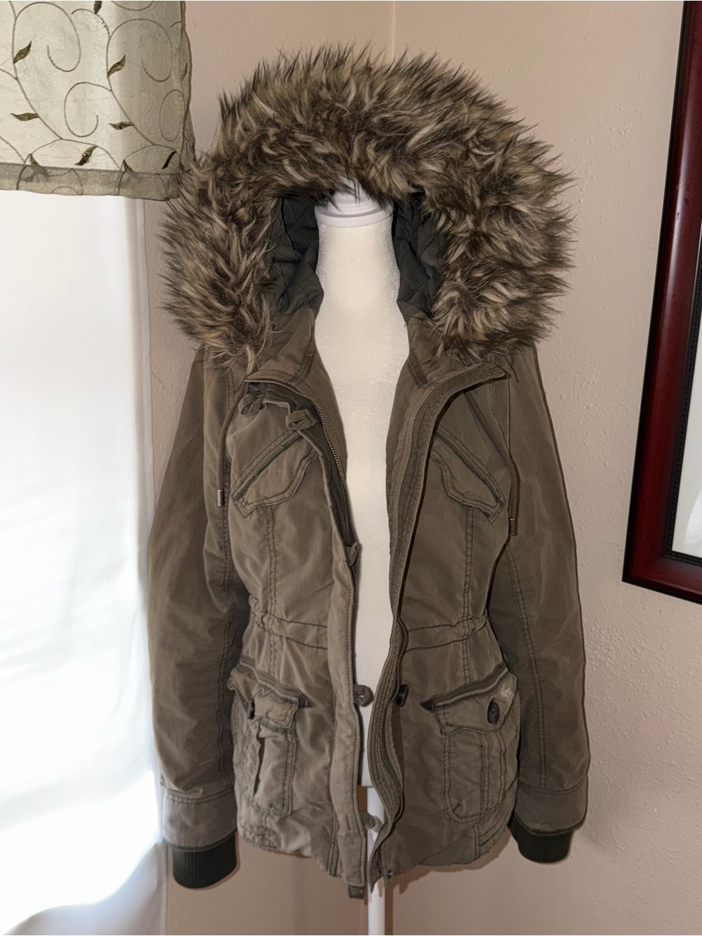 Vintage Y2K Abercrombie & Fitch 2000s Faux Fur Trim Hooded Zip Up Jacket